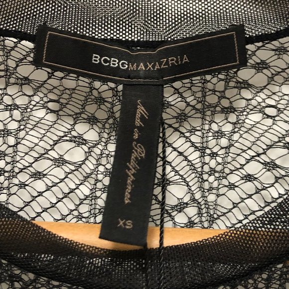 COPY - *BRAND NEW* BCBGMaxAzria (Lexi) Mesh Lace High Low Sheer Top - Size XS - Picture 5 of 8